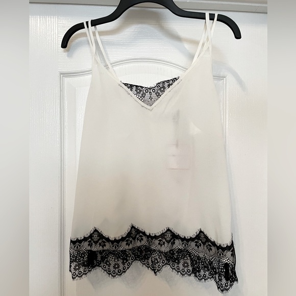 Bisou Bisou chemise tank top size Medium- creamy white & black NWT ๐Host Pick๐ - Picture 1 of 5